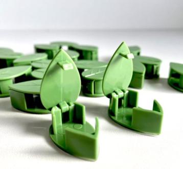 Blad- of plantenklem, zelfklevend (ongeopend)/2 x 20 stuks. beschikbaar voor biedingen