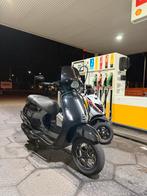 Vespa sprint 80cc 2022, Fietsen en Brommers, Ophalen, Zo goed als nieuw