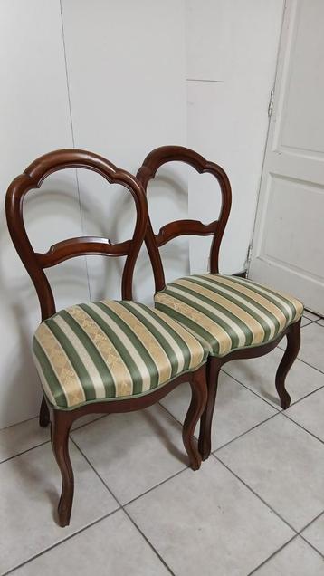 2 Louis Philippe stoelen  beschikbaar voor biedingen