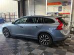 Volvo V60 2.0 D2 Dynamic bj. 2017 123000km Euro 6, Autos, Cuir, Achat, Boîte manuelle, https://public.car-pass.be/vhr/894b6919-f87b-4da4-8d67-1ebdb83e651d