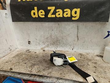 Veiligheidsgordel rechts-voor van een Toyota Aygo beschikbaar voor biedingen