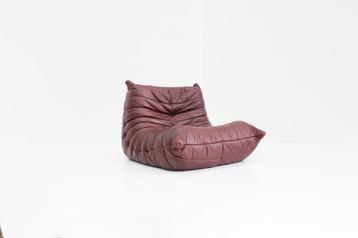 Original Vintage Togo ligne Roset burgundy leather chair by 
