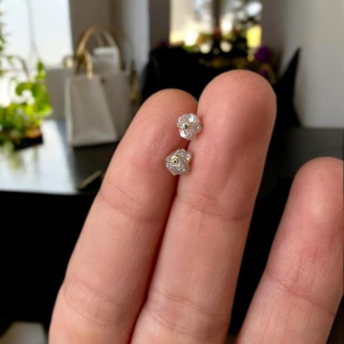 Oorbellen oorstekers natuurlijke Diamant, Handtassen en Accessoires, Oorbellen, Nieuw, Knopjes of Stekers, Goud, Wit, Met edelsteen