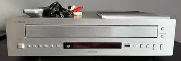 Yamaha CDC 600 zilveren multi-cd-speler beschikbaar voor biedingen