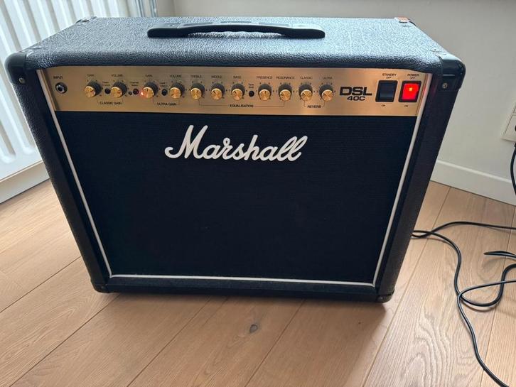 Marshall DSL40C Gitaarversterker, Muziek en Instrumenten, Versterkers | Bas en Gitaar, Zo goed als nieuw, Gitaar, Minder dan 50 watt