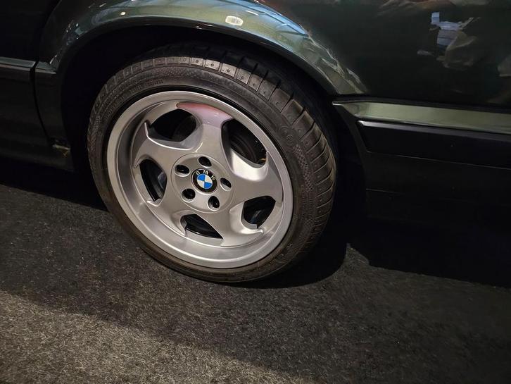 Set Originele styling 21 breedset velgen 5 serie E34 E32 17, Auto-onderdelen, Banden en Velgen, Banden en Velgen, 17 inch, Personenwagen