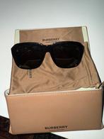 Nieuwstaat Burberry bril unisex - slechts 3 keer gedragen!, Ophalen of Verzenden, Bril