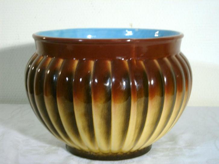 Cache-pot rond français ancien de Sarreguemines, Antiquités & Art, Antiquités | Accessoires de maison, Enlèvement ou Envoi