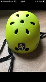 Fietshelm SAFETY FIRST medium fluogeel, Fietsen en Brommers, Ophalen of Verzenden, Zo goed als nieuw, M, Jongen of Meisje