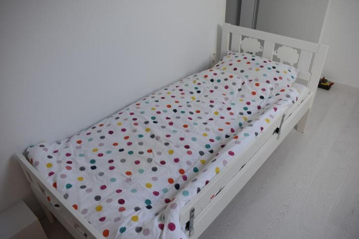 Donsdeken + dekbedovertrek - hoeslaken - matrasbeschermer, Kinderen en Baby's, Kinderkamer | Beddengoed, Gebruikt, Dekbedovertrek