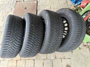Winterbanden + velgen Opel Zafira 215/60 R16 beschikbaar voor biedingen