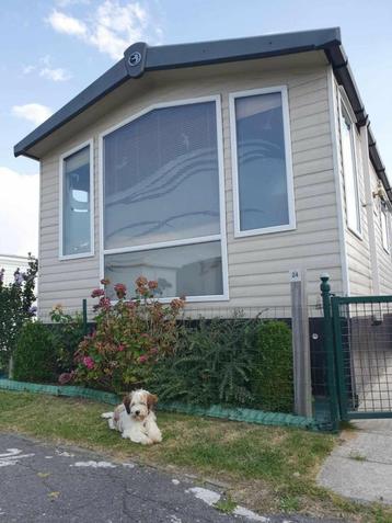 Mobil home de 11,4m sur 3,7m