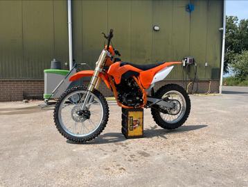 Nitro 250cc Tornado Pitbike beschikbaar voor biedingen