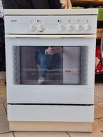 cuisinière Bosch Vitrocéramique - four air pulsé, Electroménager, Cuisinières, 85 à 90 cm, 4 zones de cuisson, Plaque chauffante