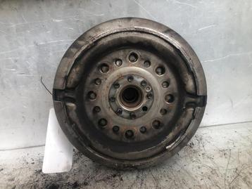 Dubbele massa vliegwiel van een Volkswagen Golf beschikbaar voor biedingen