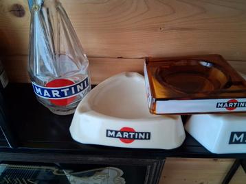 3 cendriers 1 bouteille de martini, Enlèvement ou Envoi, Comme neuf