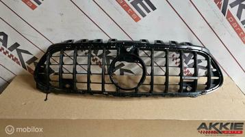 Mercedes CLA45 AMG Grille night edition A1778853306