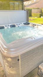 jaccuzzi artesian elite, Sports & Fitness, Enlèvement, Utilisé, Soins du corps