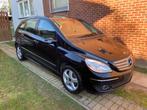 Mercedes B180 CDI, Auto's, Zwart, Leder en Stof, Zwart, 5 deurs