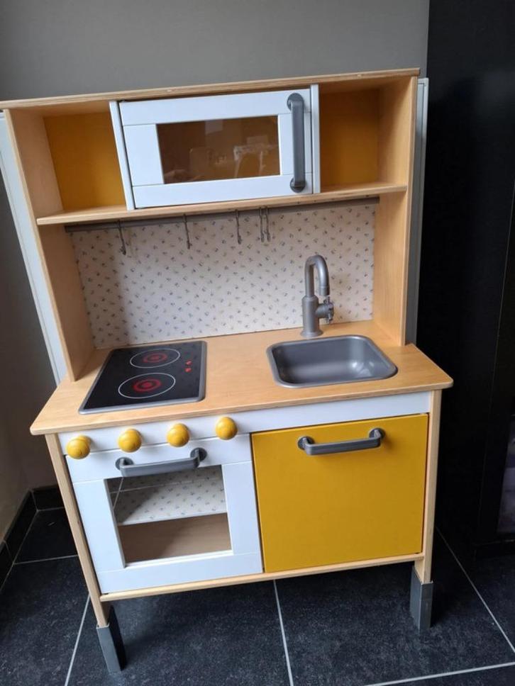 Unieke speelgoedkeuken met toebehoren, Kinderen en Baby's, Speelgoed | Speelkeukens, Zo goed als nieuw, Speelkeuken, Hout, Ophalen
