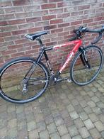 Roodzwarte Merida Cyclocross 3 fiets, Fietsen en Brommers, Fietsen | Heren | Sportfietsen en Toerfietsen, 28 inch, Gebruikt, 10 tot 15 versnellingen