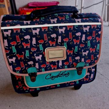 Schoolboekentassen  beschikbaar voor biedingen