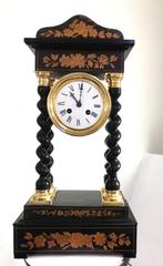 Napoleon III Klok Pendule Empire Parelmoer met sleutel😍🕐👌, Antiek en Kunst, Ophalen of Verzenden