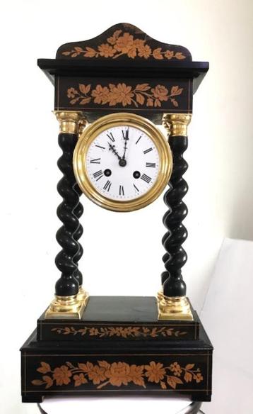 Napoleon III Empire Klok Pendule Parelmoer met sleutel😍🕐👌 beschikbaar voor biedingen