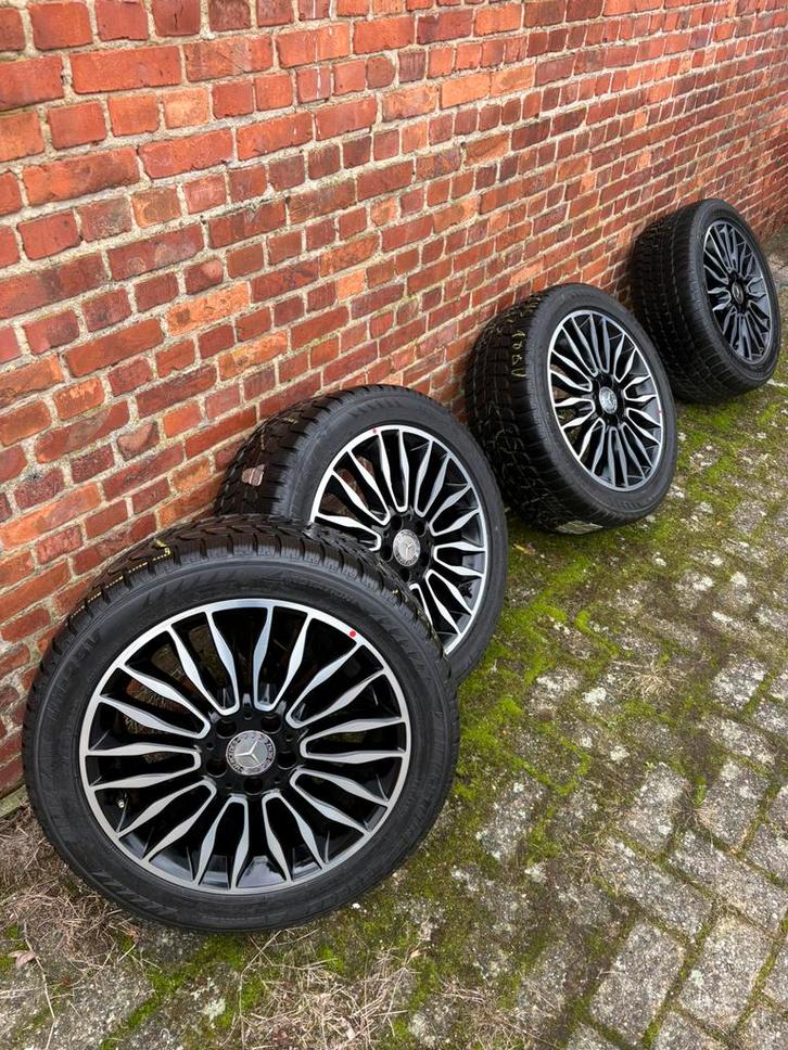 Mercedes V klasse winterset origineel 18inch + sensoren, Auto-onderdelen, Banden en Velgen, Banden en Velgen, Winterbanden, Ophalen