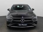 Mercedes-Benz CLA 180 BUSINESS SOLUTION + LED + PARKEERSENSO, Auto's, Stof, Gebruikt, Zwart, 4 cilinders