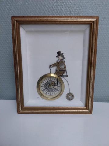 kader met metalen sculpture fiets Elizabeth II Jubilée 1977  beschikbaar voor biedingen