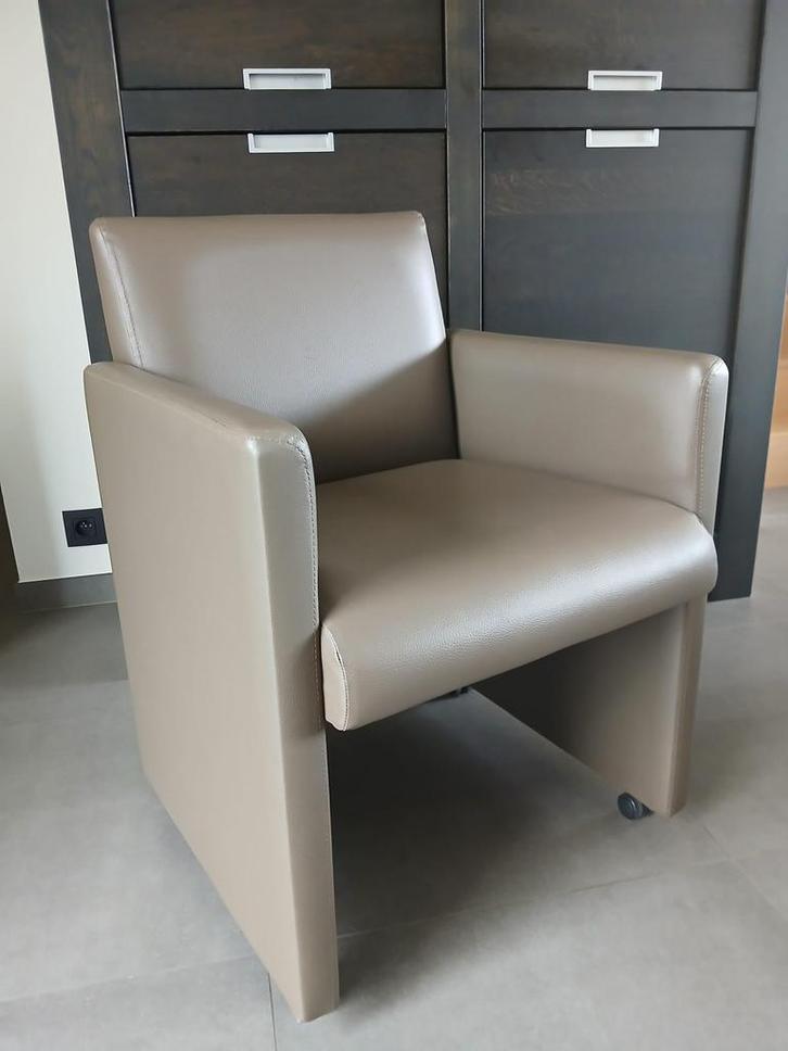 Stoelen eetkamer, Huis en Inrichting, Fauteuils, Gebruikt, Leer, Ophalen