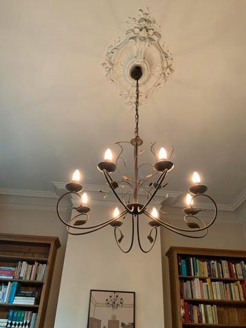 Hele mooie kroonluchter beschikbaar voor biedingen