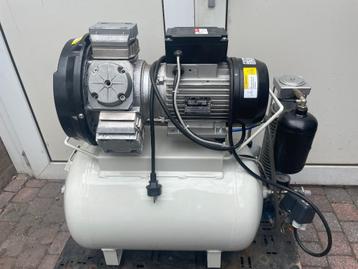 Dental Compressor, Réduction de bruit, Comme neuf, Enlèvement, 200 à 400 litres/min