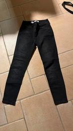 Prachtige jeansbroek maat 26 Pull and bear, Vêtements | Femmes, Comme neuf, Enlèvement ou Envoi