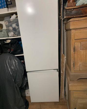 À vendre un frigidaire encastrable pour meubles IKEA, Enlèvement, Comme neuf