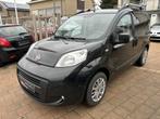 Fiat Qubo benzine van 2015, Auto's, 57 kW, Euro 6, 161 g/km, Zwart