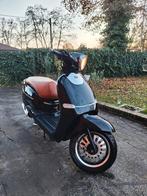 A-klasse Full optie scooter - 2018 - KSR Cruzer 50, Fietsen en Brommers, Scooters | Piaggio, Ophalen