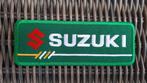 Suzuki motorfiets strijk patch embleem logo - 113 x 42 mm, Motoren, Accessoires | Overige, Nieuw