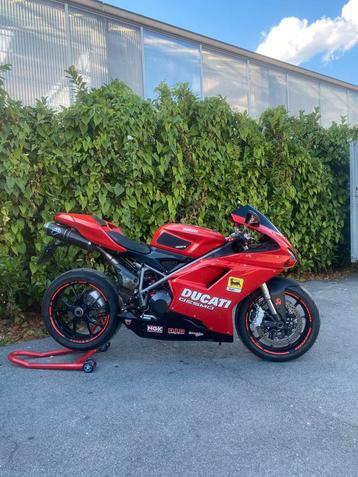 Ducati 848 beschikbaar voor biedingen
