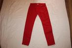 Rode jeans met smalle pijpen en onderaan rits, M: 40, Lang, Maat 38/40 (M), Ophalen of Verzenden, Zo goed als nieuw
