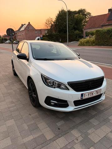Peugeot 308 1.2 benzine beschikbaar voor biedingen