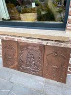 Gietijzeren platen met middeleeuws tafereel, Maison & Meubles, Cheminées, Enlèvement, Comme neuf