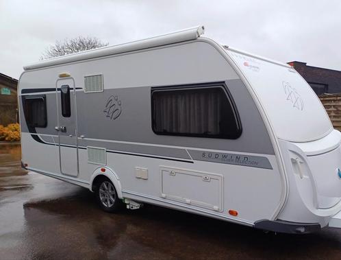 Knaus Südwind 580 EU Silver Selection, Caravans en Kamperen, Caravans, Particulier, tot en met 4, Rondzit, Knaus, 2 aparte bedden