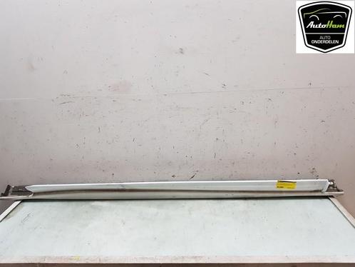 SIDESKIRT RECHTS Focus 4 Wagon (|2746943|JX7BA10154SEPRAA|), Auto-onderdelen, Carrosserie, Ford, Rechts, Gebruikt