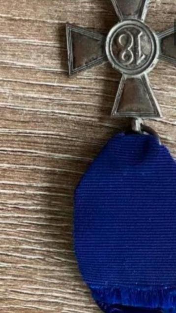 18 jaar dienst medaille wo2 beschikbaar voor biedingen