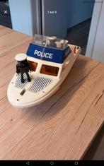 Bateau de police playmobil, Enlèvement