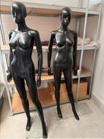 paspoppen op glazen voet, Ophalen