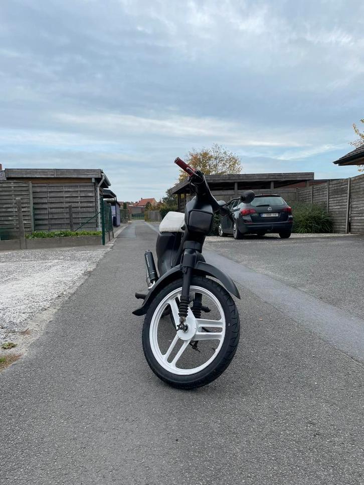 Honda wallaroo, Fietsen en Brommers, Brommers | Tomos, Gebruikt, Klasse A (25 km/u), Ophalen