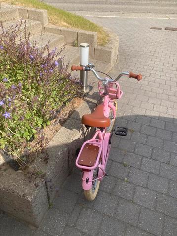 Meisjesfiets Cooper roze beschikbaar voor biedingen